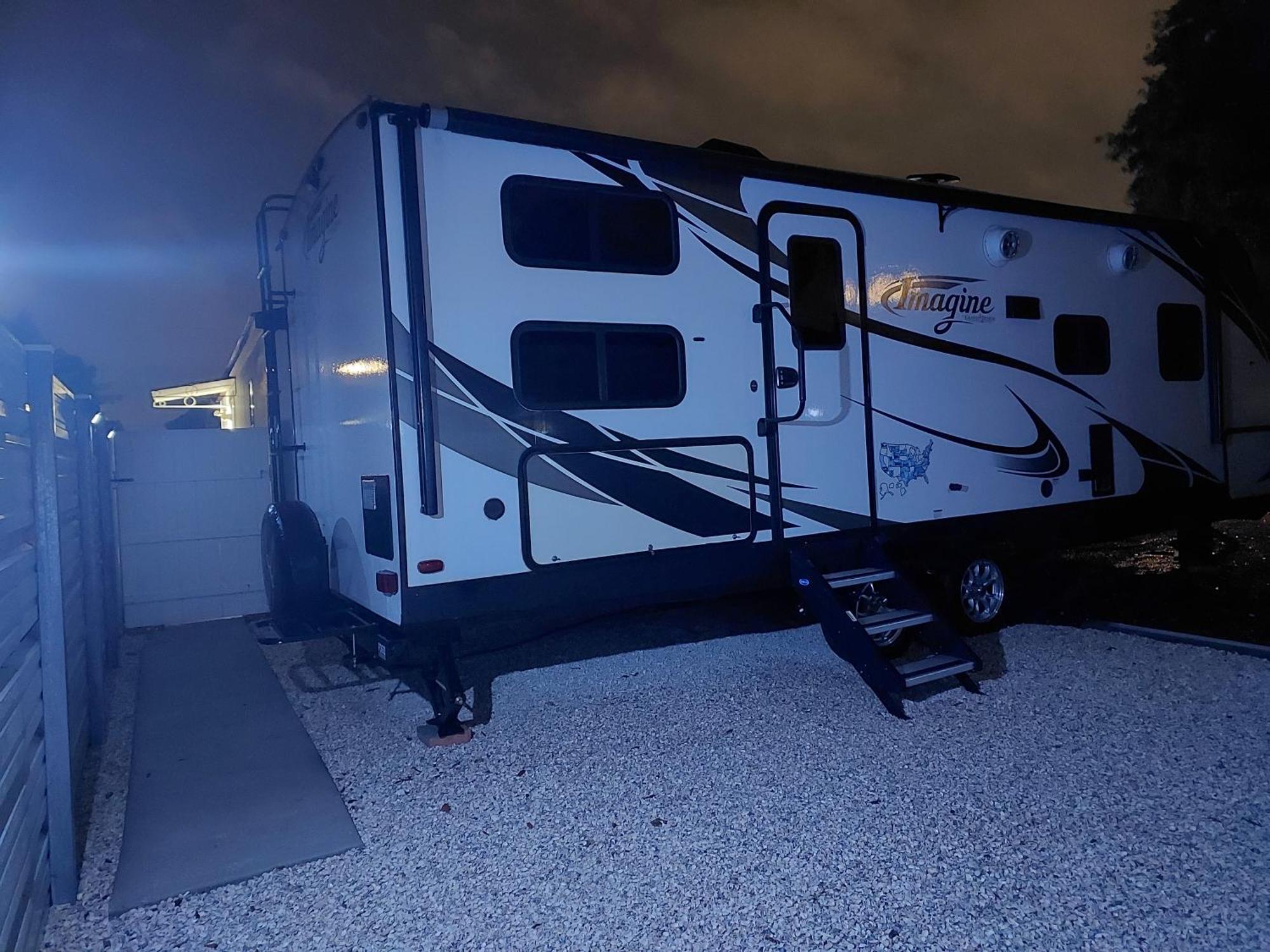The Torres' Camper Experience! Διαμέρισμα Τάμπα Εξωτερικό φωτογραφία