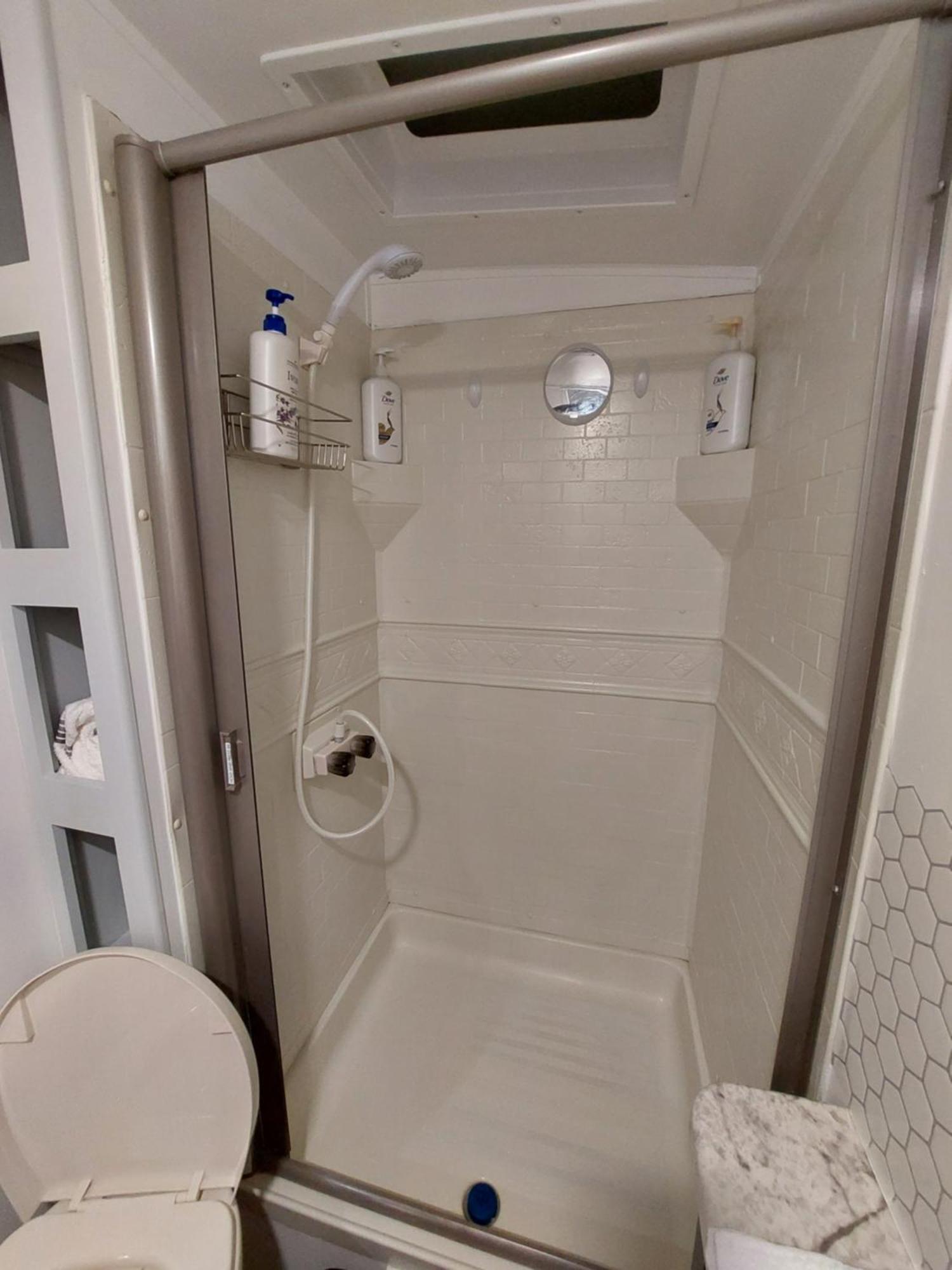 The Torres' Camper Experience! Διαμέρισμα Τάμπα Εξωτερικό φωτογραφία