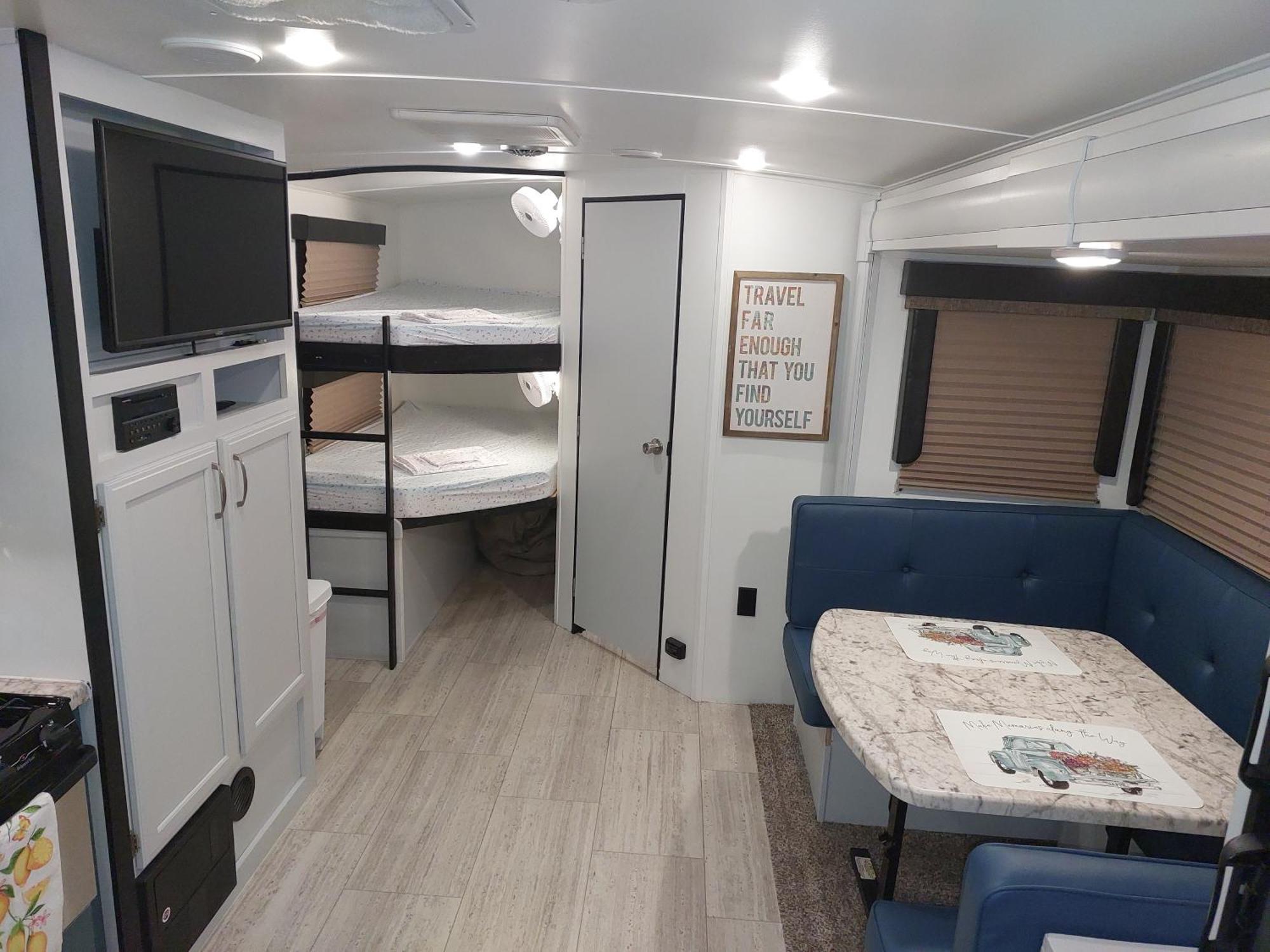 The Torres' Camper Experience! Διαμέρισμα Τάμπα Εξωτερικό φωτογραφία